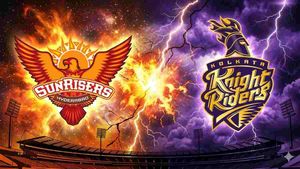 SRH vs KKR Toss Result: Sunrisers Hyderabad Choose to Bat, Pitch Report and Hyderabad Stadium Stats
