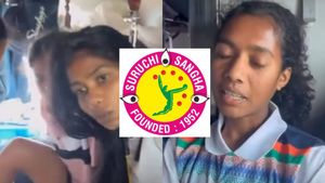 Suruchi Sangha Players show Poor Travel Conditions in Viral Video; Club gave Rs 125 for Two Days, Unconfirmed Train Tickets
