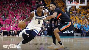 Timberwolves Edge Spurs In Game 1 As Edwards Returns To Lead Upset