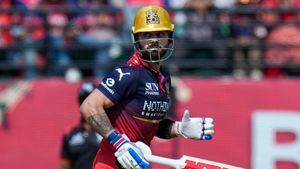 IPL 2026: Virat Kohli goes Past his Own Record in Unique List, Now Holds All Top Three Positions