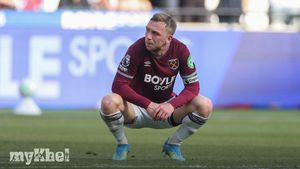 West Ham Relegation Drives Jarrod Bowen To Apologise To Fans And Pledges Return