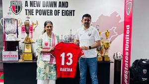 Union Minister Raksha Khadse visits Northeast United FC 