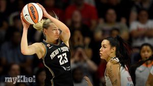 WNBA Liberty And Valkyries Stay Undefeated In Early Season Action