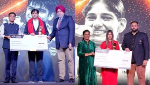 Neeraj Chopra And Parul Chaudhary Claim Top Honours At The Inaugural Indian Athletics Awards: Full List Of Winners