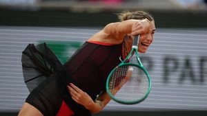 French Open 2026: Sabalenka Chasing First Roland Garros Crown as Zverev, Italians Eye History