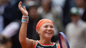 French Open 2026: Sabalenka endures spectacular collapse as Shnaider soars into semi-finals