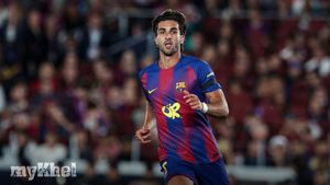 Ferran Torres Responds To PSG Links: He Does Not Care About Transfer Speculation