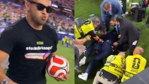 World Cup 2026: Viral Video! Fan Tries to enter Field in USA vs Paraguay Match, Ends Up Getting Manhandled - Watch