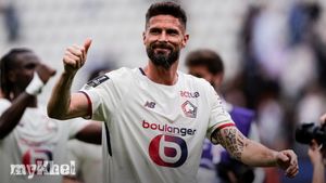 Giroud Signs One-year Extension With Lille To 2027