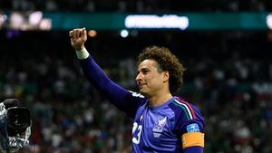 Guillermo Ochoa Swansong at Estadio Azteca? Mexico Legend Likely Has Played his Last Match