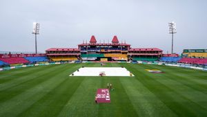 IND vs AFG Dharamshala Weather Updates: Shubman Gill Elects to Bowl; Harsh Dubey, Gurnoor Brar To Debut