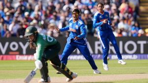 Deepti Sharma Leads India's World Cup Charge With Career-Best Spell Against Pakistan