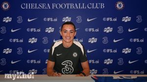 Katie McCabe To Chelsea: Arsenal Veteran Signs Three-year Deal After 11 Years In London