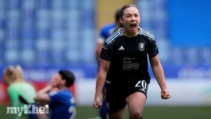 Kirsty Hanson Signs For Tottenham Hotspur Women After Standout 2025-26 WSL Campaign