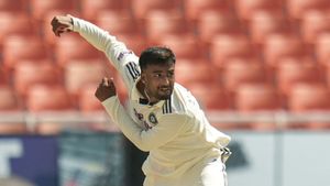 Manav Suthar To Play For Warwickshire Against Yorkshire And Somerset In County Championship