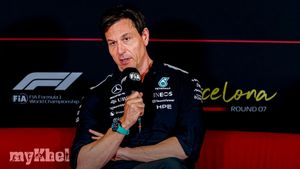 Mercedes F1 Reliability Risks Derail Title Bid, Says Wolff