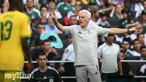 South Africa's World Cup Opener Against Mexico Ends In Defeat After Red Cards And Costly Errors