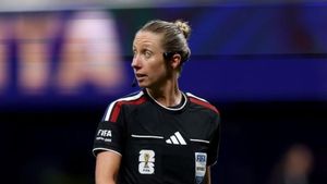 Who is Female Referee Tori Penso officiating Ecuador vs Germany World Cup 2026 Match?