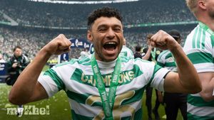 Alex Oxlade-Chamberlain Signs One-Year Celtic Contract To Kickstart Next Season