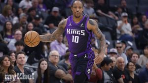 DeMar DeRozan Becomes Free Agent After Sacramento Kings Waive Star