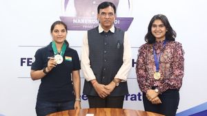 India Sports Minister Felicitates ISSF World Cup Gold Medallists Esha Singh and Neeru Dhanda, Backs Olympic Ambitions