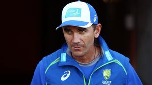 Justin Langer Responds to England Test Coach Rumours: 'I Haven't Heard From Anyone'