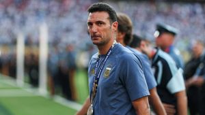 Argentina Coach Lionel Scaloni unable to control Emotion, Cries after World Cup Final Defeat during Press Conference - Watch