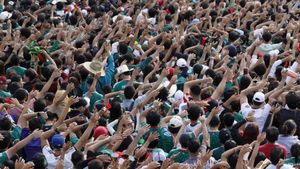 Mexico's Joyous Night at Azteca turns Deadly as Three Persons Lose Lives in Mexico City Celebrations