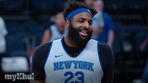 Mitchell Robinson Hand Injury From Punching Truck During NBA Finals Amid Family Tragedy