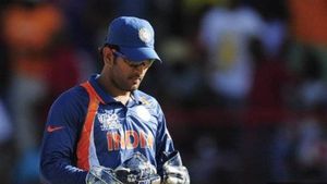 MS Dhoni and ICC Legacy: Three Titles Won as India Captain by 'Captain Cool'