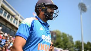 Rohit Sharma Fails Again in England: Is Ex-India Captain Feeling Insecure? Coach Dinesh Lad Speaks