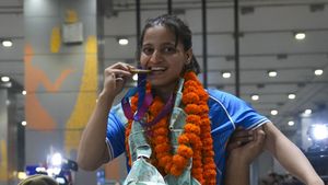 “A Major Impact in Northeast and India”: Asmita Dey’s Mother on Daughter’s Historic Commonwealth Games Triumph