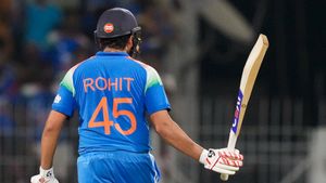 Sports Bulletin August 6: BCCI Backs Rohit; Shakib’s Home Attacked; Ayush Faces Shi Yuqi in BWF Worlds Draw