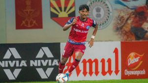 Exclusive: Mohun Bagan, East Bengal both in Mohammed Sanan Race, Other Jamshedpur FC players also in Demand