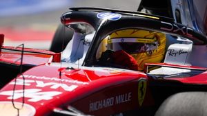 Lewis Hamilton Became The Driver Everyone Was Complaining About In Madring FP1