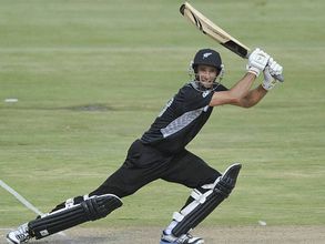 ഗ്രാാാാന്റ് ഏലിയട്ട്, ന്യൂസിലാന്‍ഡ് ഫൈനലില്‍