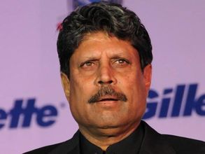 അച്ഛന്‍ അച്ഛനാണ്, മകന്‍ മകനും; ധോണിയെയും കോലിയെയും പറ്റി കപില്‍ദേവ്!