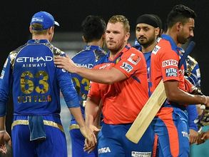 ഫിഞ്ചിന്റെ പ്രതികാരം... അവസാന ഓവറിലെ അവസാന പന്തില്‍ മുംബൈ ഇന്ത്യന്‍സ് തോറ്റു!