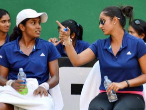 പേസിന് പിറകെ സാനിയ സഖ്യവും ഒളിംപിക്‌സില്‍ നിന്ന് പുറത്ത്, ടെന്നീസില്‍ നിരാശ