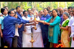 ദേശീയ വോളിബോള്‍ ചാമ്പ്യന്‍ഷിപ്പ് ദീപശിഖ പ്രയാണം ആരംഭിച്ചു