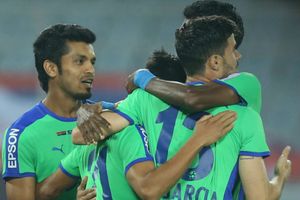 ഐഎസ്എല്‍: ചാംപ്യന്‍മാരെ തകര്‍ത്ത് ബെംഗളൂരു സെമിയിലേക്ക്... മിന്നുന്ന ജയം