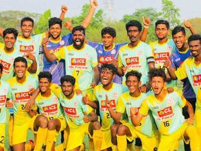 കേരളം 'എക്‌സ്ട്രാ' ഹാപ്പി, ബംഗാളിനെ തകര്‍ത്ത് സന്തോഷ് ട്രോഫി, നേട്ടം 13 വര്‍ഷത്തിന് ശേഷം!!