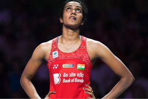 ഓള്‍ ഇംഗ്ലണ്ട്; കിരീട പ്രതീക്ഷയുമായെത്തിയ സിന്ധുവിന് ആദ്യ റൗണ്ടില്‍ ഞെട്ടിക്കുന്ന തോല്‍വി