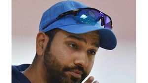 ടി20 ലോകകപ്പ്; ഒരുപാട് പഴുതുകള്‍ ഇന്ത്യക്ക് അടയ്ക്കാനുണ്ട്,ടീമിലും മാറ്റം, സൂചന നല്‍കി രോഹിത്
