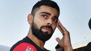ലോഗോയും ചിത്രങ്ങളും നീക്കി ആര്‍സിബി... ടീം എന്തു ഭാവിച്ച്? നായകനായ തനിക്കു വിലയില്ലേയെന്ന് കോലി