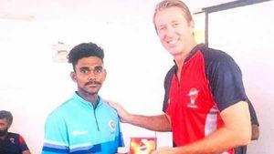കേരള അണ്ടര്‍ 19 ക്രിക്കറ്റ് താരം ബൈക്കപകടത്തില്‍ മരിച്ചു