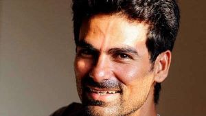 ധോണി, കോലി വില്ലന്‍മാര്‍!! ആരോപണം സത്യമെന്ന് കരുതുന്നില്ല, യുവിയുടെ അച്ഛനെതിരൈ കൈഫ്
