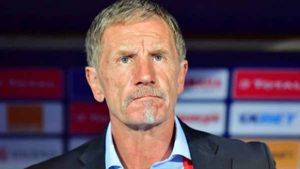 ISL: ബാക്‌സ്റ്റര്‍ ഇനി ഒഡിഷയ്ക്ക് തന്ത്രങ്ങളൊരുക്കും, 25 വര്‍ഷത്തിലേറെയായി പരിശീലനരംഗത്ത്