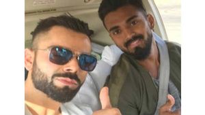 ഒരേ ദിവസം, രണ്ട് ഇന്ത്യ: ടെസ്റ്റില്‍ കോലി, ടി20യില്‍ രാഹുല്‍ നയിക്കും- ചോപ്രയുടെ ഇലവന്‍ കാണാം