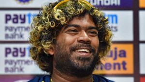 ഏകദിനത്തിലെ ഗോള്‍ഡന്‍ ഡെക്കുകാര്‍- തലപ്പത്ത് ഇതിഹാസങ്ങള്‍! ഒന്നാമത് ലസിത് മലിങ്ക